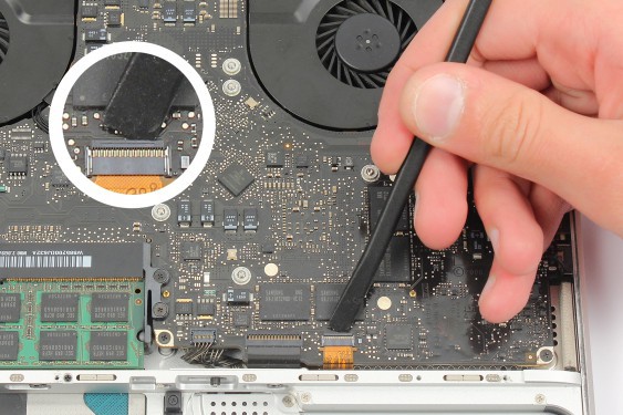 Guide photos remplacement radiateur du processeur et de la carte graphique MacBook Pro 15" Fin 2008 - Début 2009 (Modèle A1286 - EMC 2255) (Etape 11 - image 1)