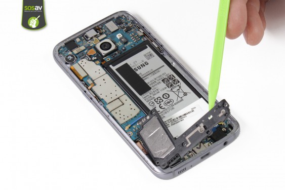 Guide photos remplacement connecteur de charge Samsung Galaxy S7 (Etape 10 - image 3)