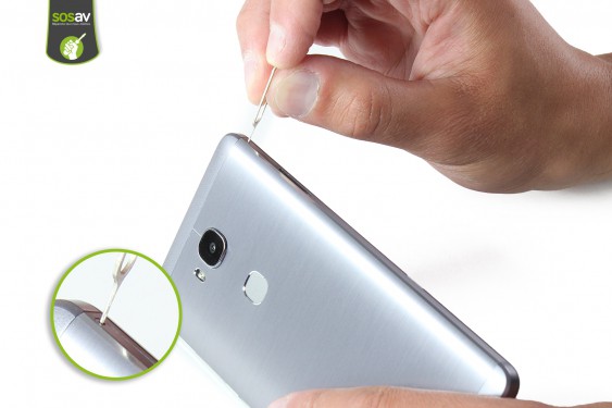 Guide photos remplacement nappe de liaison connecteur de charge  (Etape 4 - image 1)