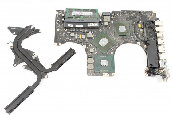 Guide photos remplacement radiateur du processeur et de la carte graphique MacBook Pro 15" Fin 2008 - Début 2009 (Modèle A1286 - EMC 2255) (Etape 34 - image 1)