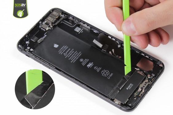 Guide photos remplacement nappe power, vibreur, volume, flash et micro externe iPhone 7 Plus (Etape 25 - image 2)