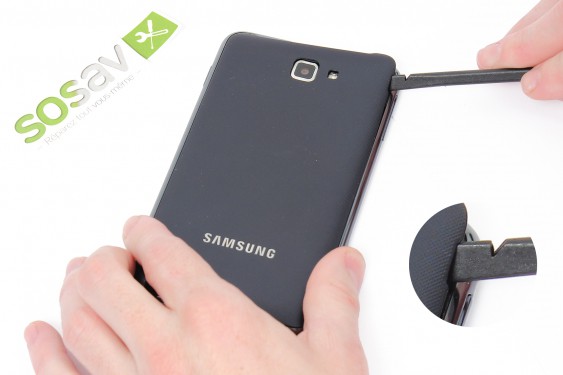 Guide photos remplacement haut parleur externe  (Etape 3 - image 2)