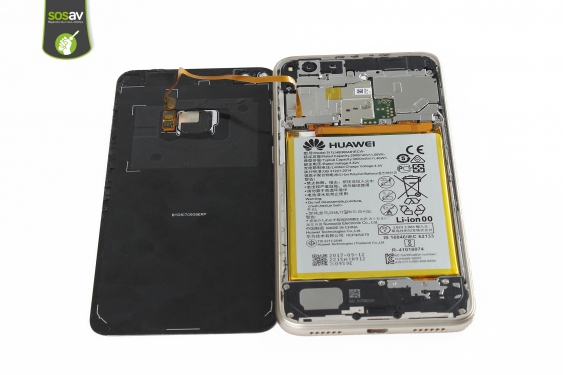 Guide photos remplacement nappe de liaison du connecteur de charge Huawei P8 Lite 2017 (Etape 7 - image 3)