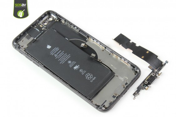 Guide photos remplacement connecteur de charge iPhone 8 Plus (Etape 42 - image 1)
