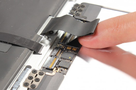 Guide photos remplacement trackpad Macbook Air 13" mi-2011 EMC2469 (A1369) (Etape 9 - image 2)