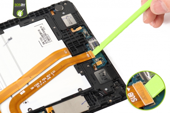 Guide photos remplacement connecteur de charge Galaxy Tab A 10,5 (2018) (Etape 7 - image 1)