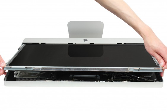 Guide photos remplacement câble de liaison de la carte wifi (carte airport) iMac 27" fin 2009 (EMC 2309 et 2374) (Etape 7 - image 1)