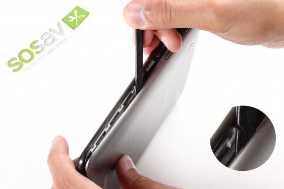 Guide photos remplacement nappe de liaison de l'écran lcd Samsung Galaxy Tab 2 7" (Etape 4 - image 4)
