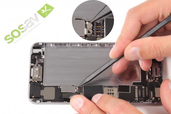 Guide photos remplacement vibreur et câble d'interconnexion iPhone 6 Plus (Etape 15 - image 2)