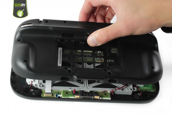 Guide photos remplacement ecran lcd Gamepad Wii U (Etape 11 - image 2)