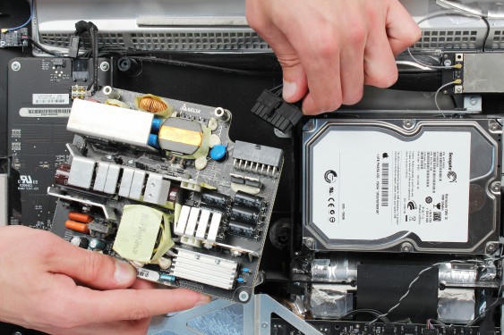 Guide photos remplacement ventilateur du processeur iMac 27" fin 2009 (EMC 2309 et 2374) (Etape 43 - image 4)