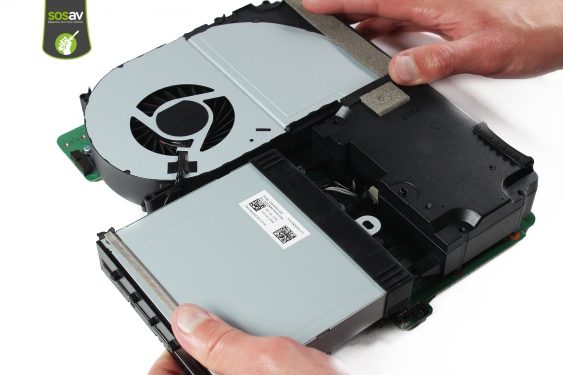 Guide photos remplacement câble de données disque dur Xbox One X (Etape 20 - image 2)