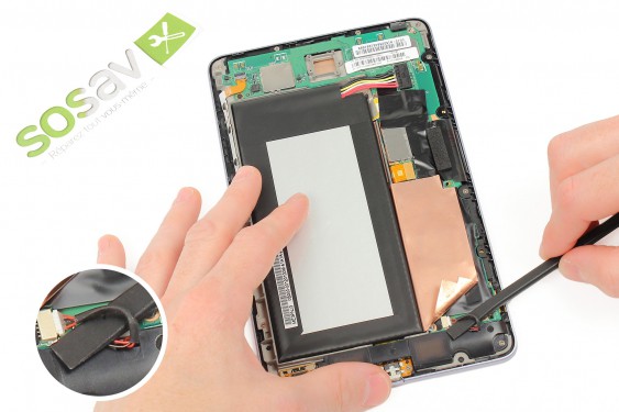 Guide photos remplacement nappe liaison electrique Nexus 7 1ère Génération (Etape 5 - image 2)