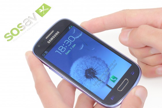 Guide photos remplacement ecran complet Samsung Galaxy S3 mini (Etape 1 - image 1)