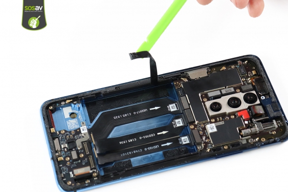 Guide photos remplacement câbles d'interconnexion OnePlus 7T Pro (Etape 28 - image 3)