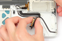 Reparation connecteur batterie MacBook Pro